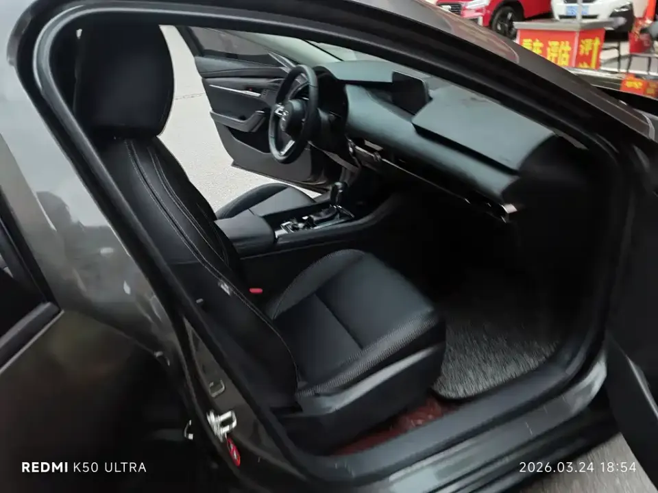 Mazda 3 Axela
