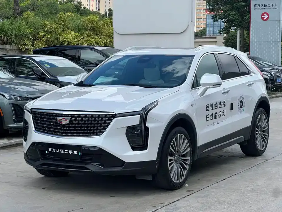 Cadillac XT4