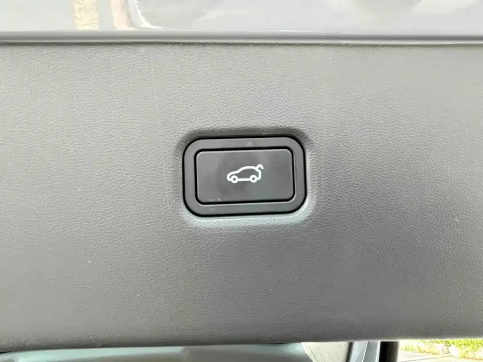 Xpeng G6