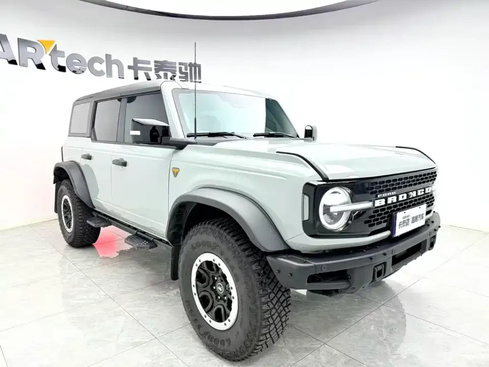 Ford Bronco