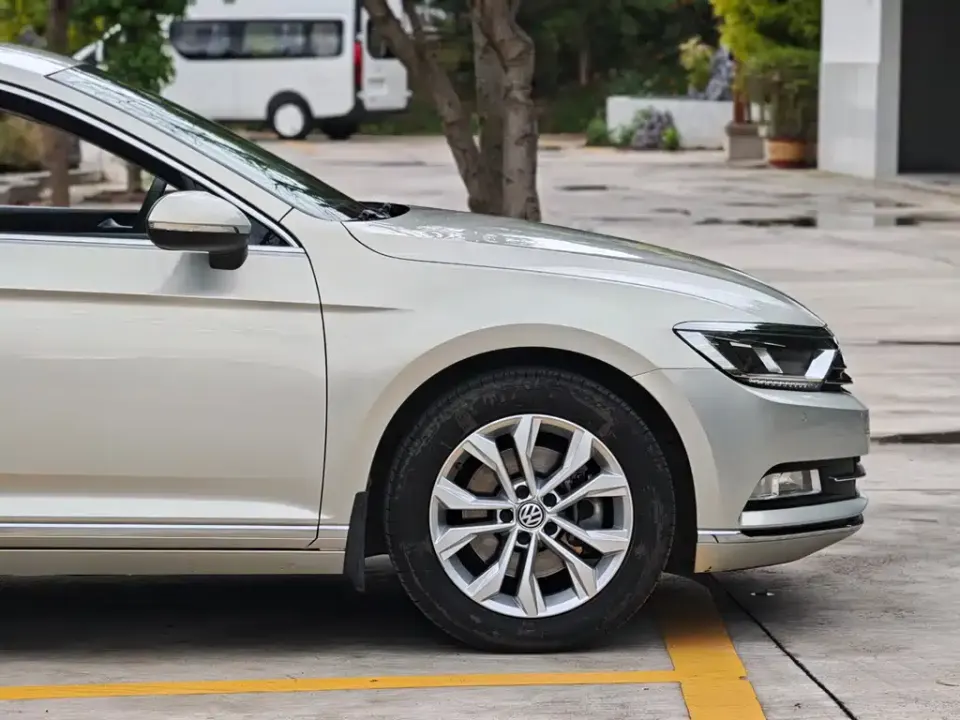 Volkswagen Magotan