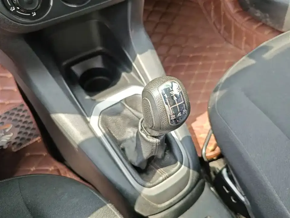 Citroen Elysee