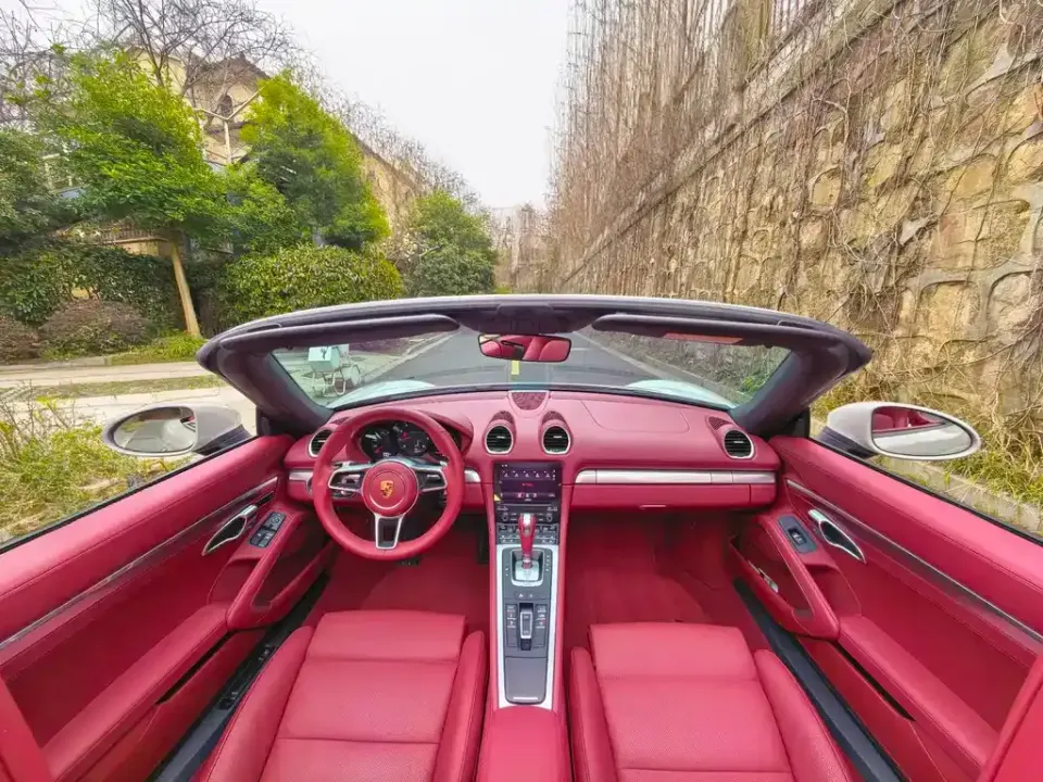 Porsche 718