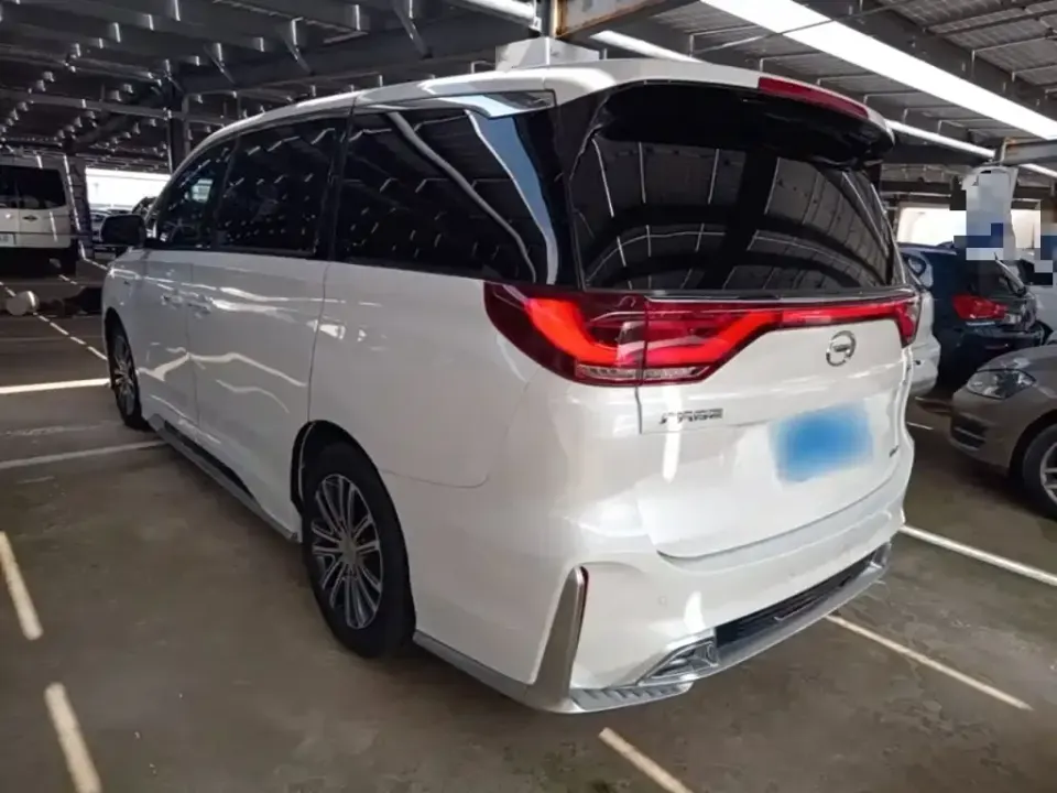 GAC Trumpchi M8