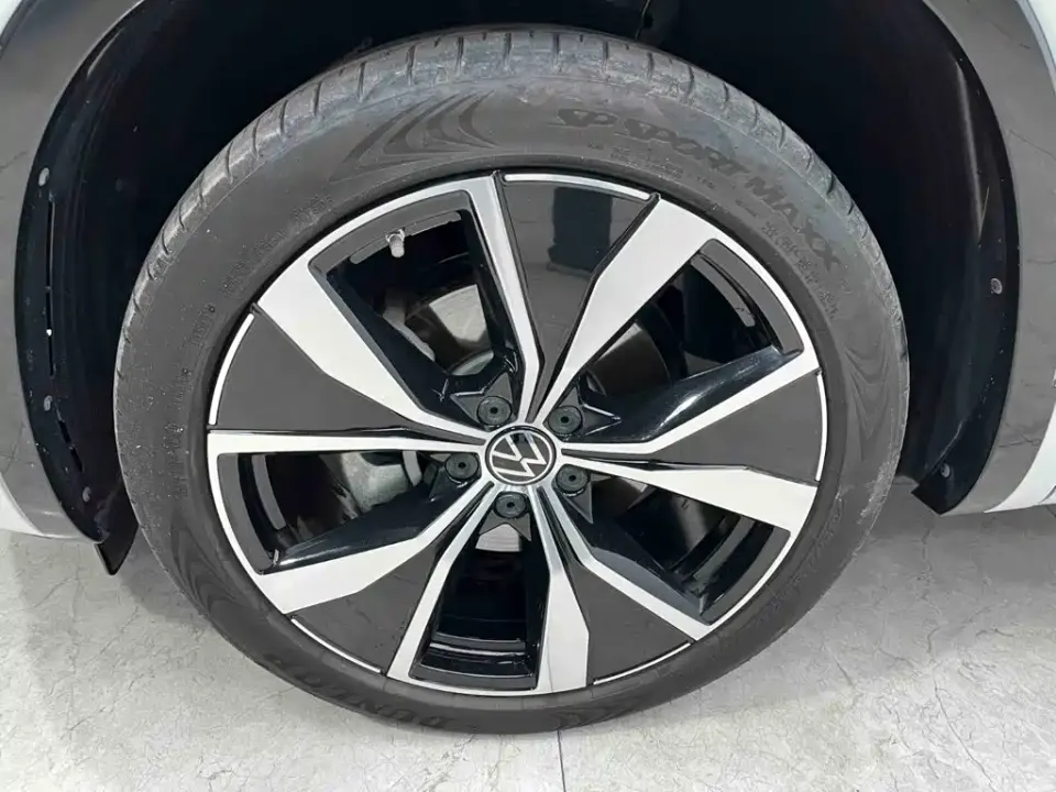 Volkswagen X