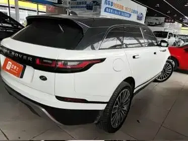 Land Rover Velar
