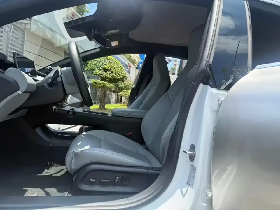 Nio ET5T