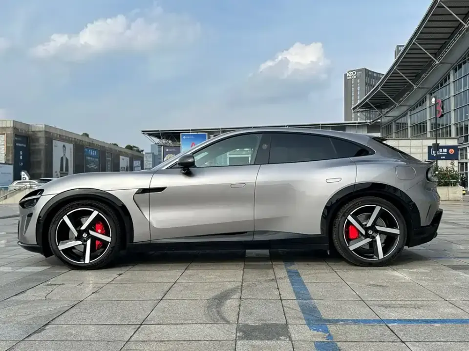 Xiaomi YU7
