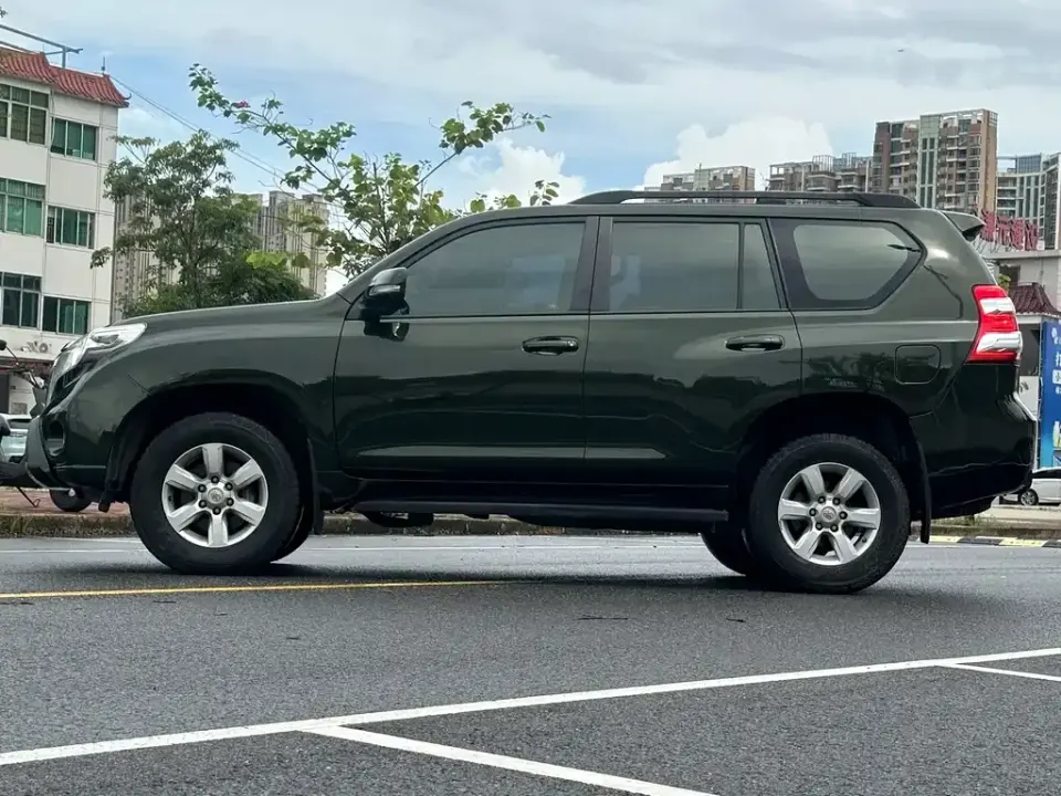 Toyota Prado (Import)