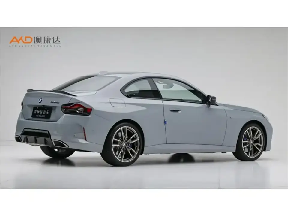 BMW M240i