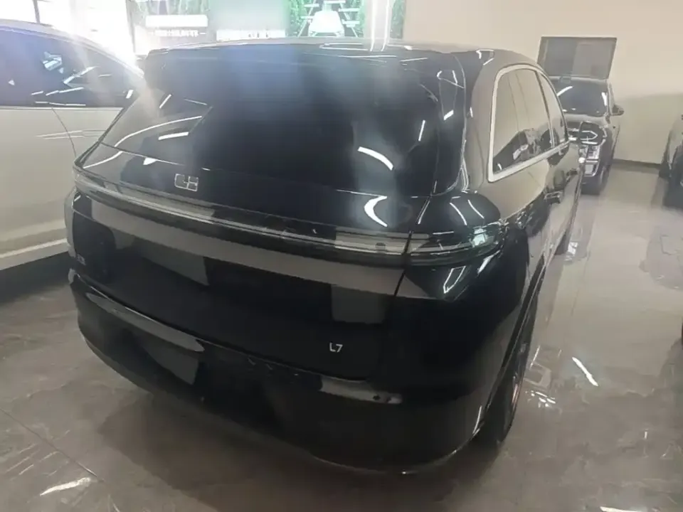 Li Li L7