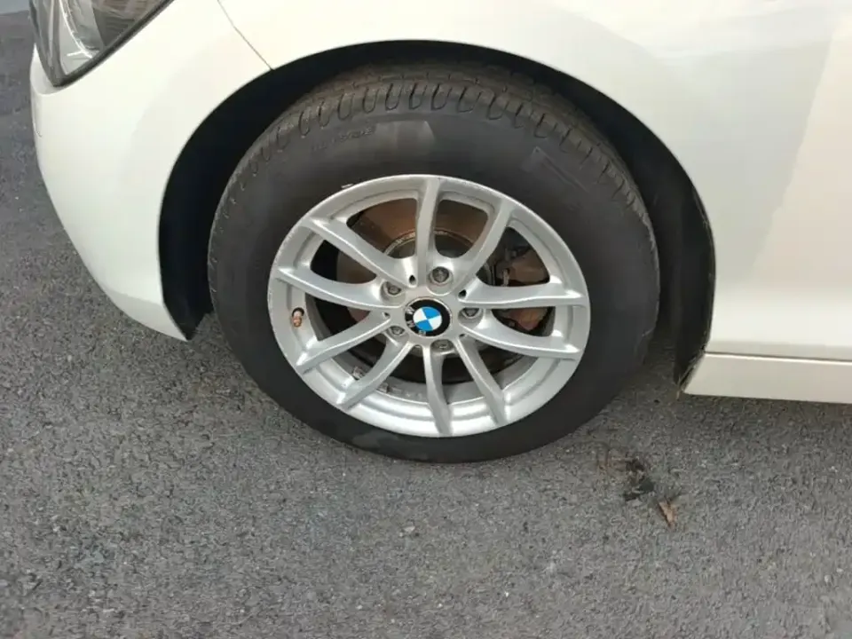 BMW 1 Series (Import)