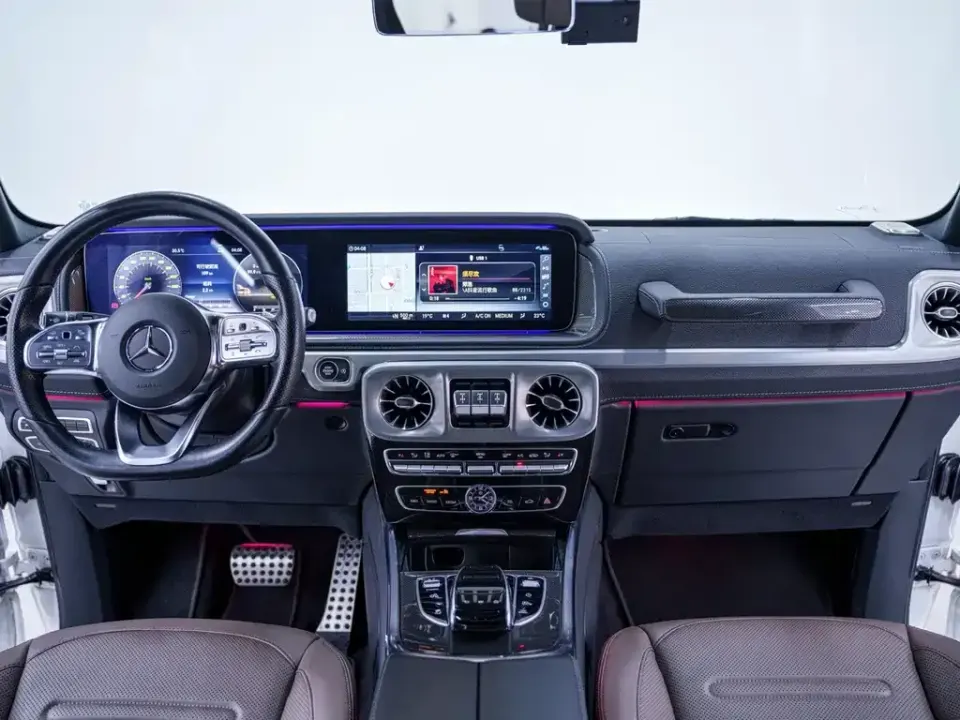Mercedes-Benz G-Class