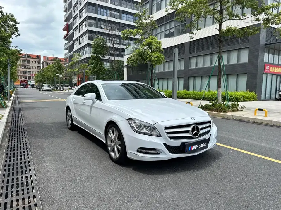 Mercedes-Benz CLS