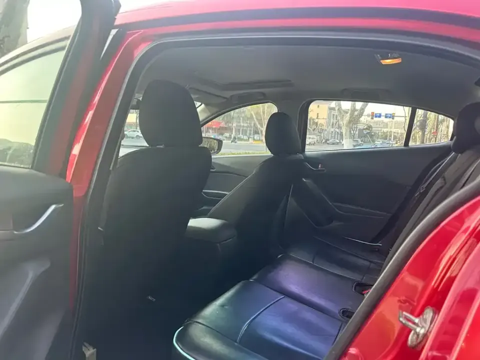 Mazda 3 Axela