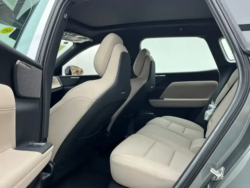 Volvo XC70 PHEV