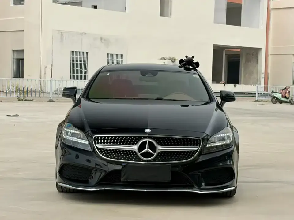 Mercedes-Benz CLS