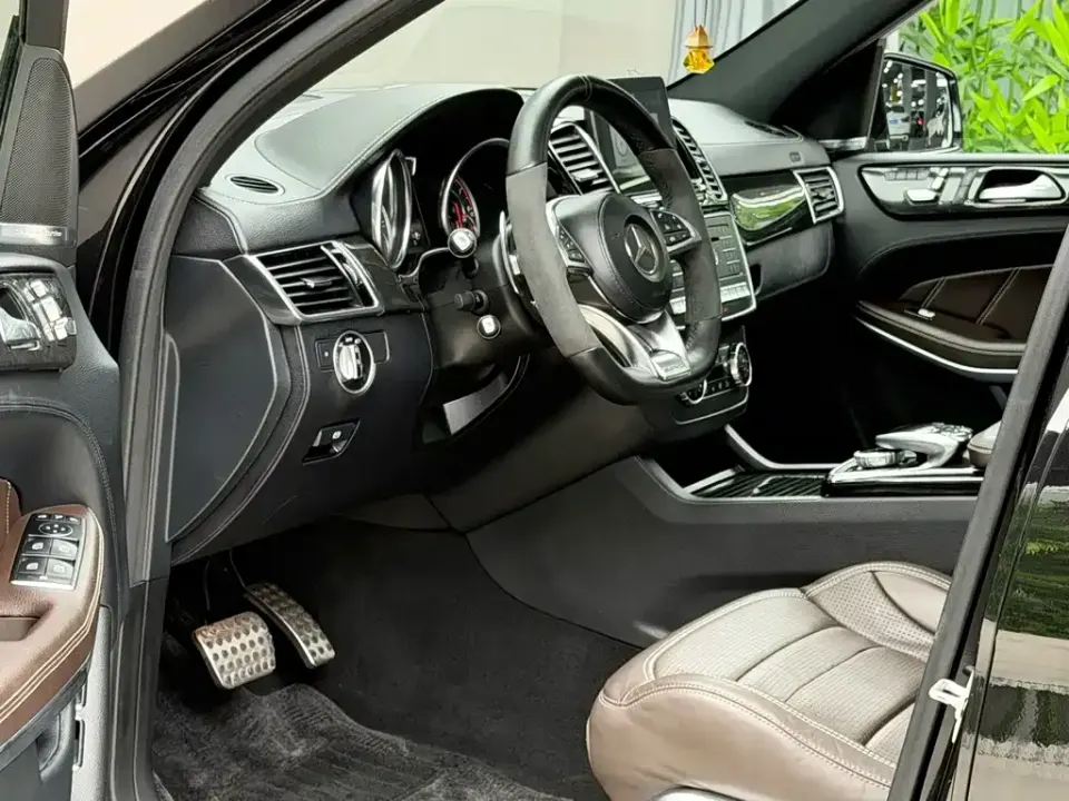 Mercedes-Benz GLS AMG