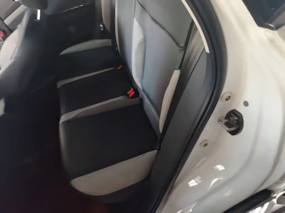Jetta VS5