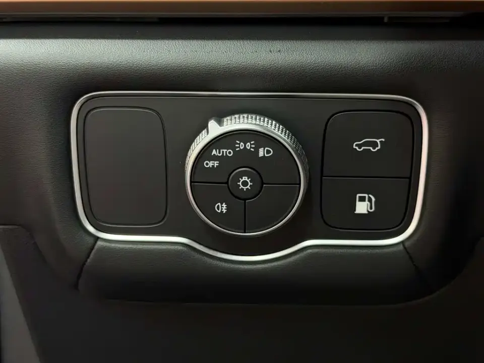 Chery Tiggo 9 C-DM