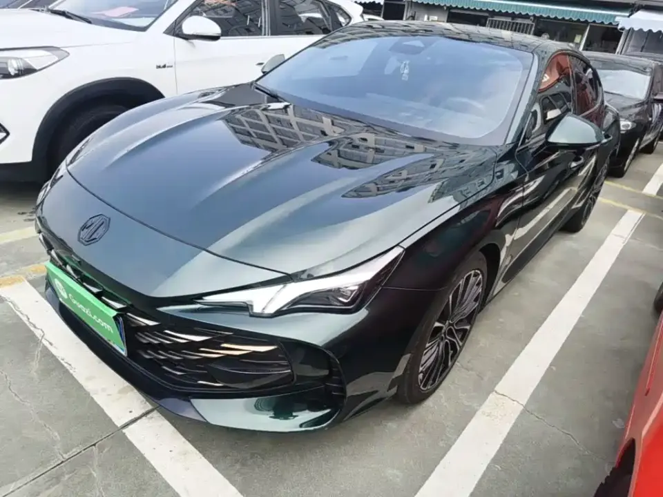 MG MG7