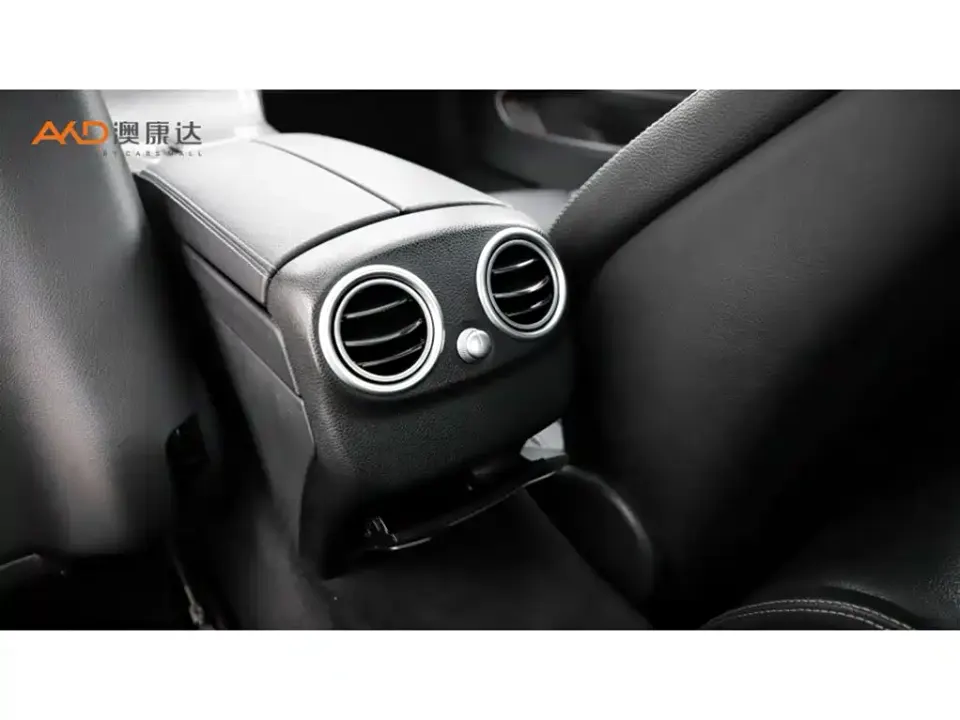 Mercedes-Benz C-Class (Import)