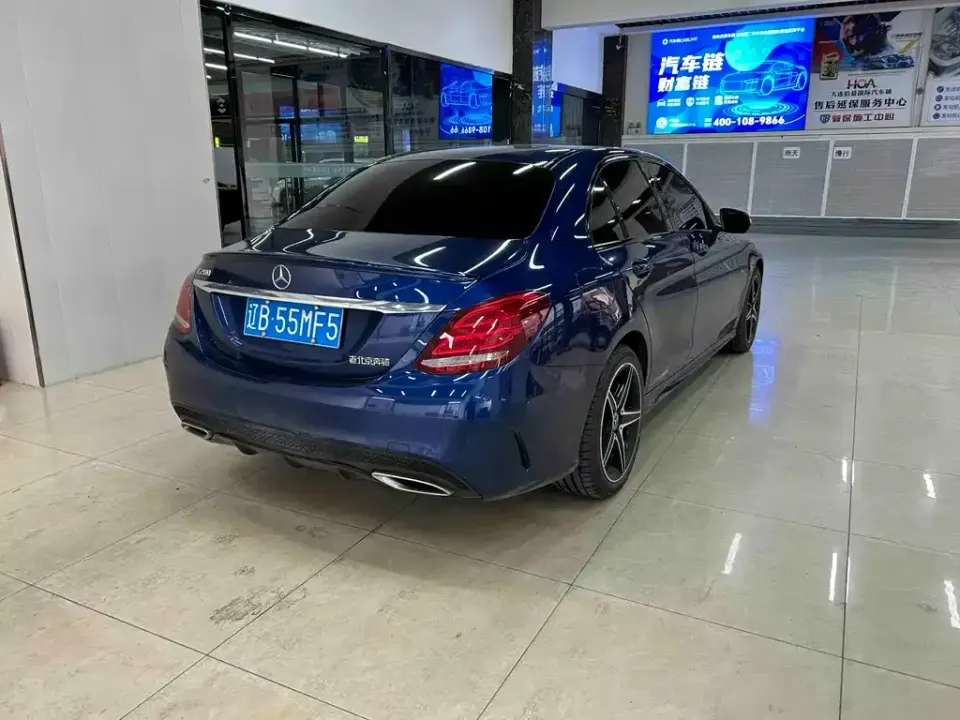 Mercedes-Benz C-Class