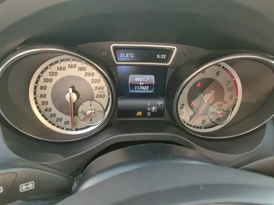 Mercedes-Benz GLA