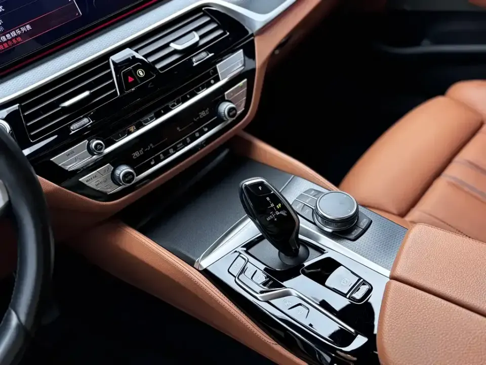 BMW 5 Series (Import)