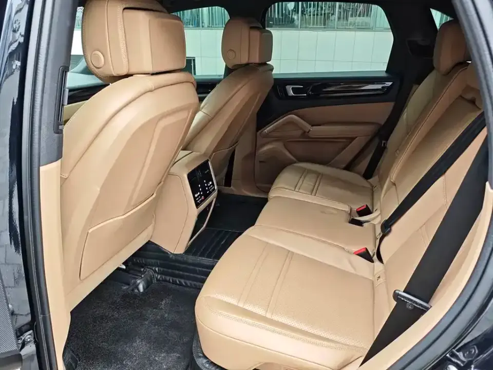 Porsche Cayenne Hybrid
