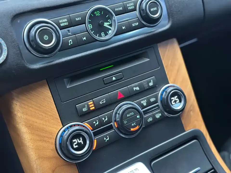 Land Rover Sport