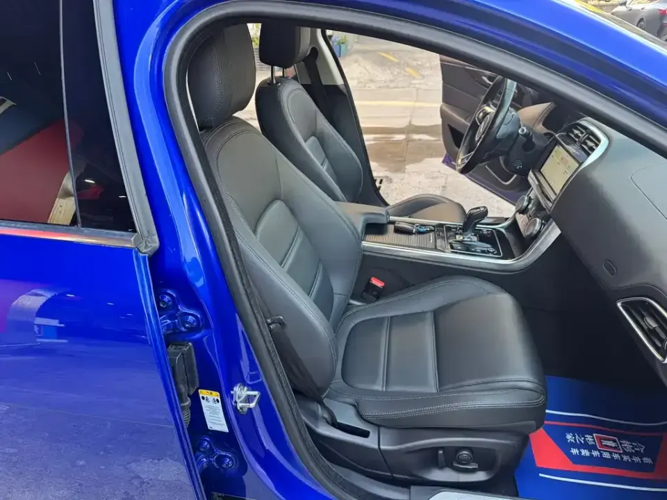 Jaguar XEL