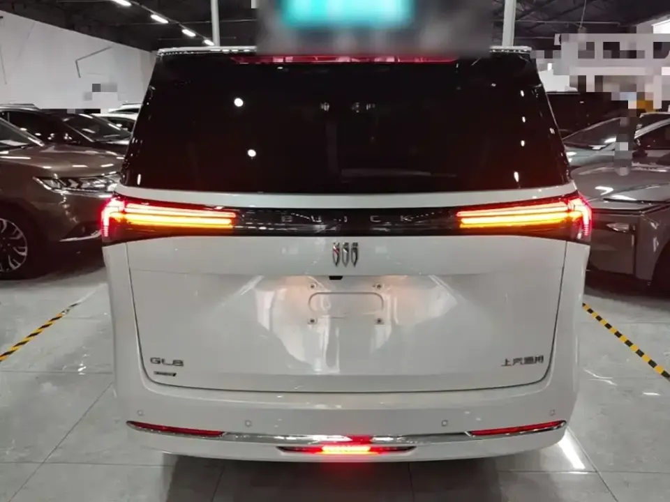 Buick GL8 Hybrid