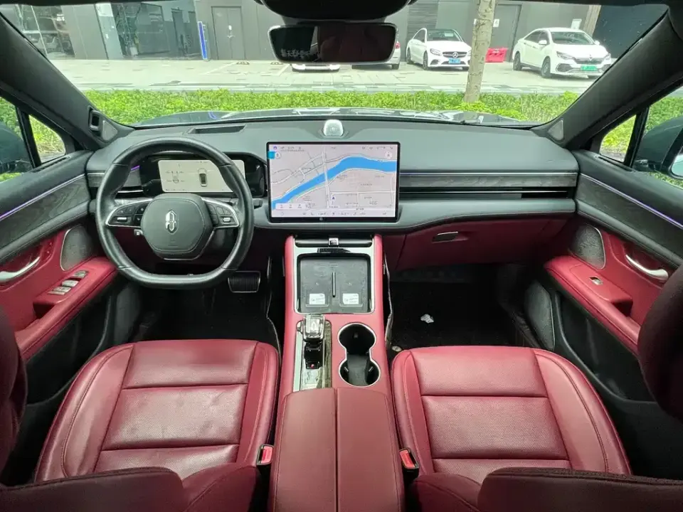 AITO AITO M5