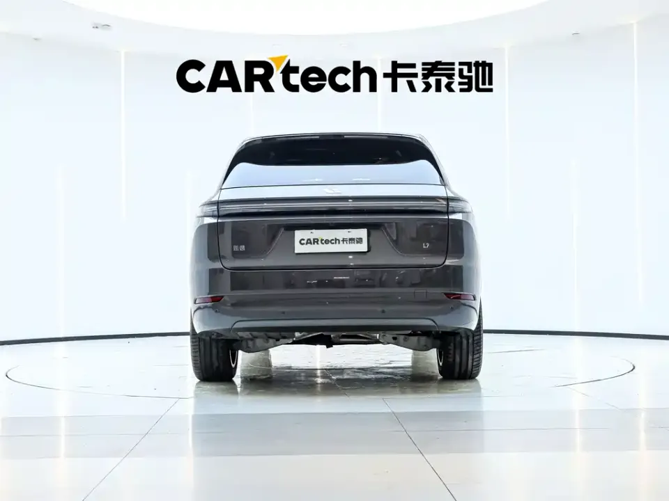 Li Li L7