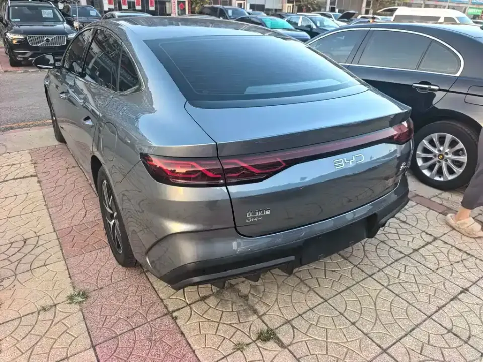 BYD Qin L