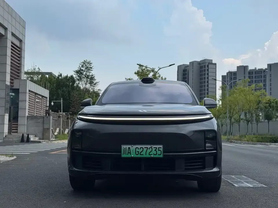 Li Li L7