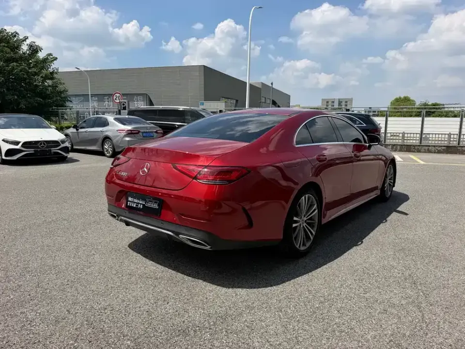 Mercedes-Benz CLS
