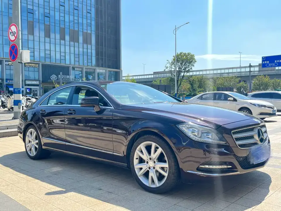 Mercedes-Benz CLS