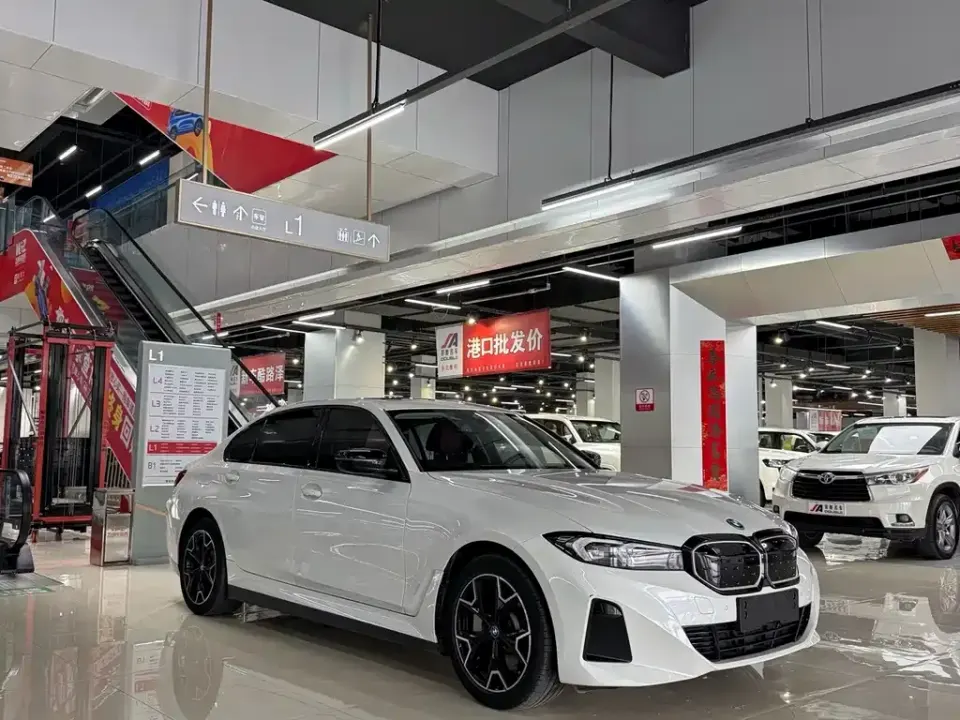 BMW i3