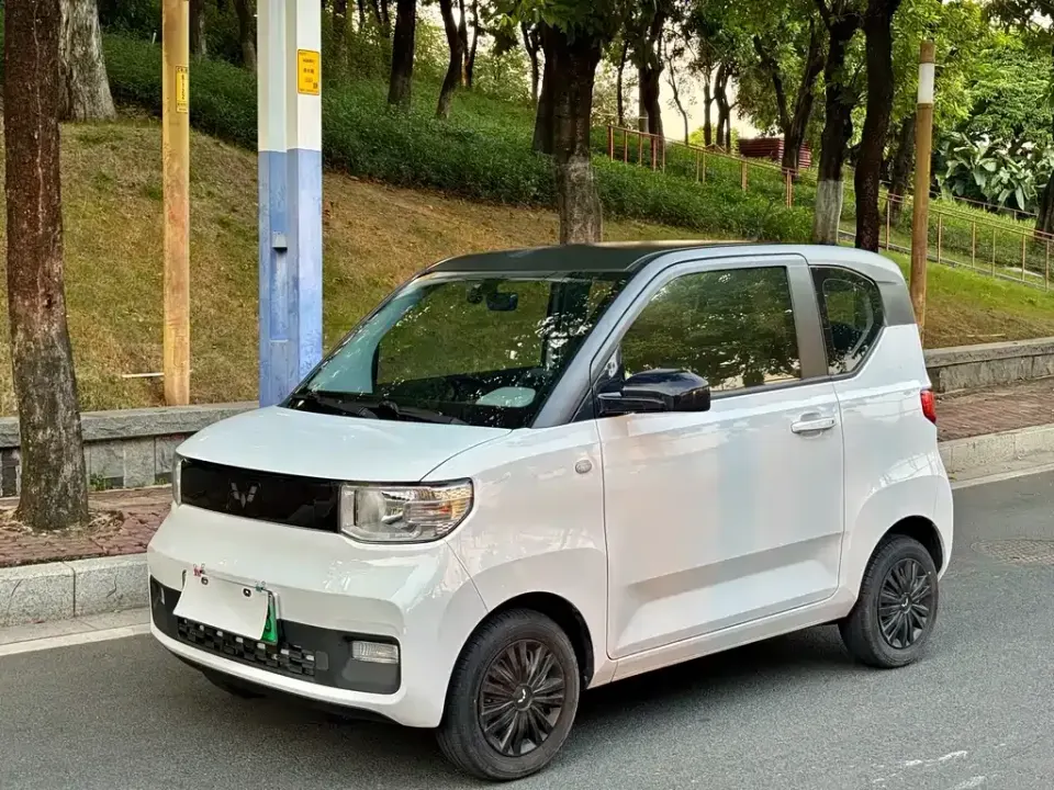 Wuling MINIEV