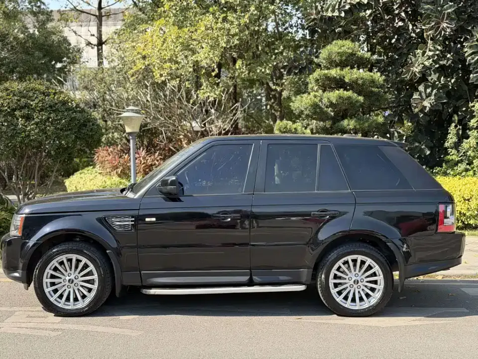 Land Rover Sport