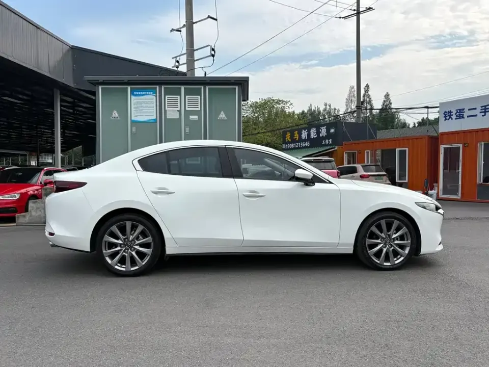 Mazda 3 Axela