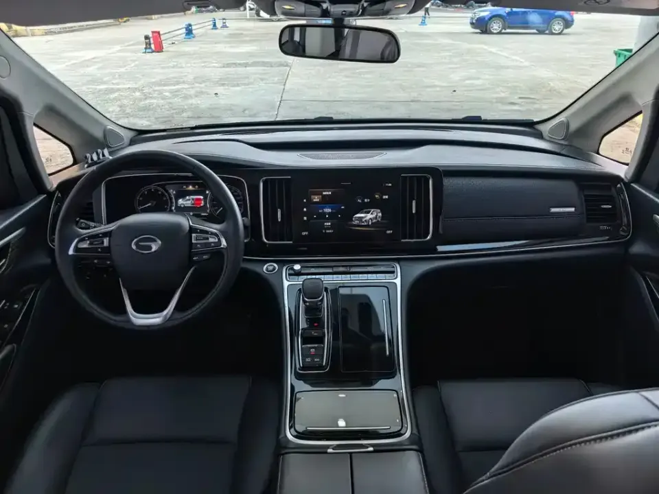 GAC Trumpchi M8