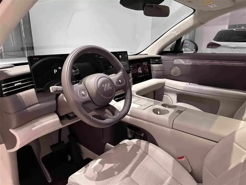 IM Motors IM LS6