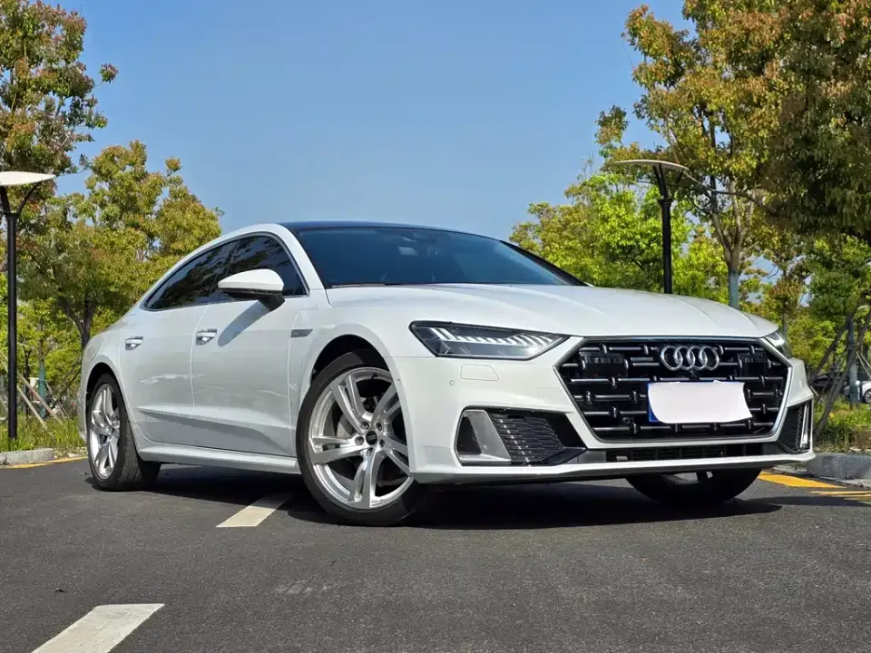 Audi A7L