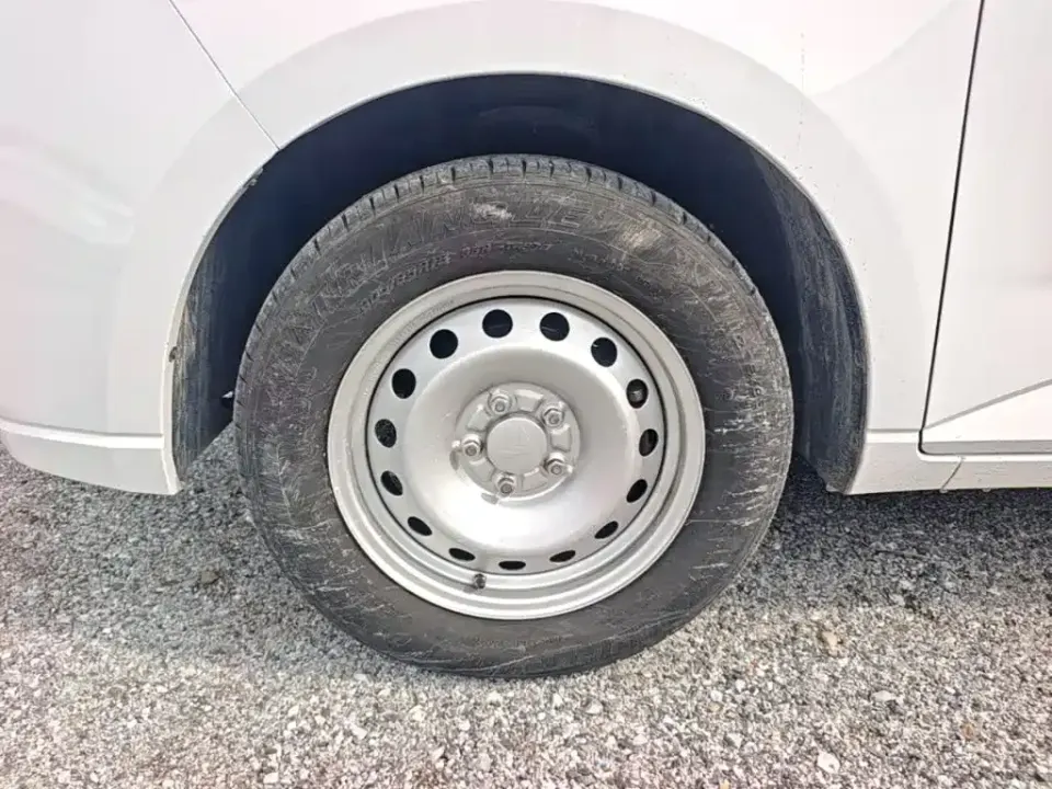Wuling Hongguang Plus