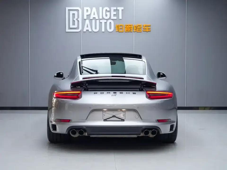 Porsche 911