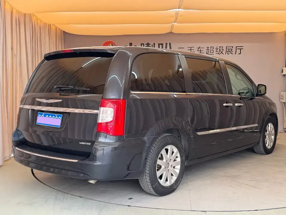 Chrysler Grand Voyager (Import)