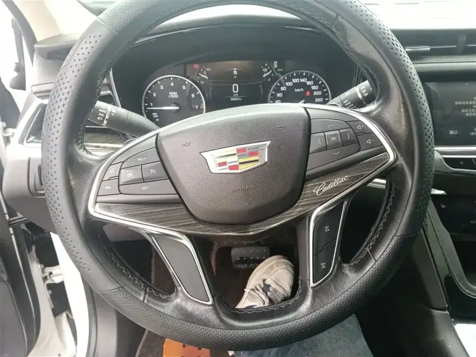 Cadillac XT5